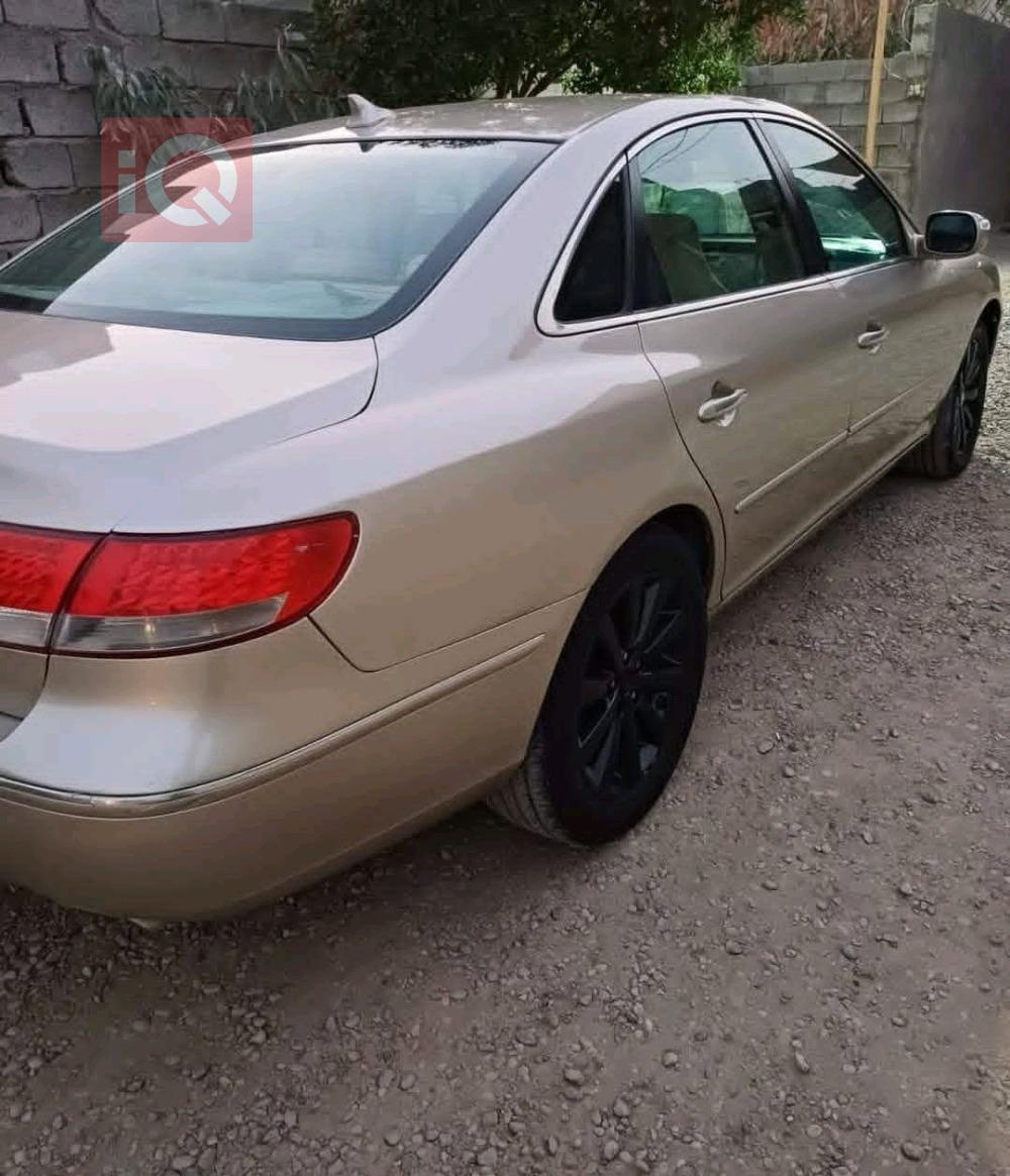 هیوندای ازێرا